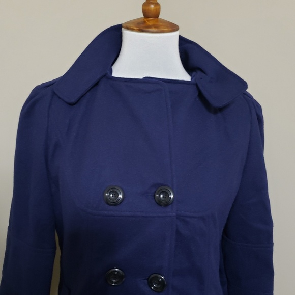 Navy coat - Picture 2 of 5